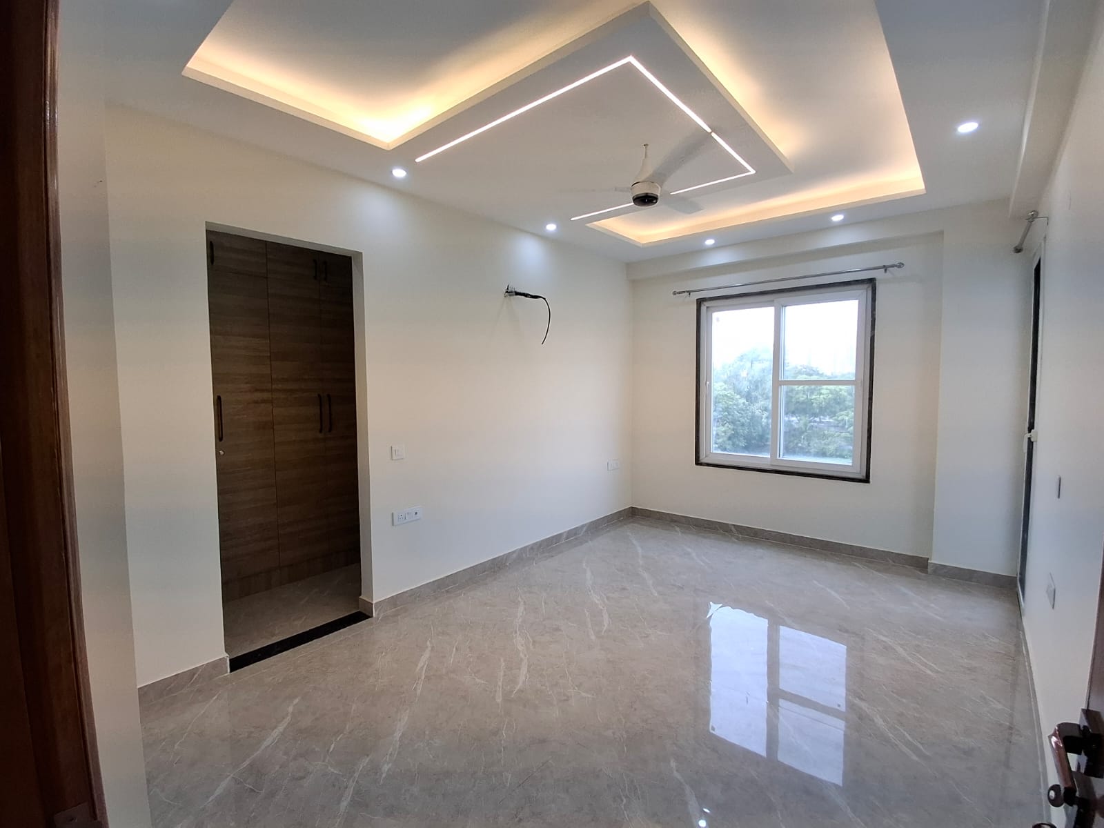 3 BHK Builder Floor For Sale  — photo 2 of 5